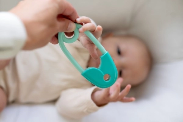 Подпомага развитието на моториката