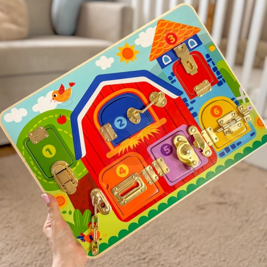 6 различни заключалки за тренировка на фината моторика