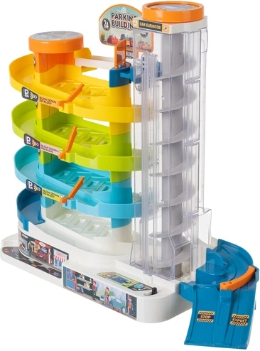 Пет етажа забавление със спираловидна писта