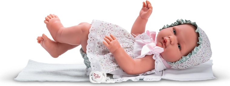 Елегантно дантелено облекло и аксесоари