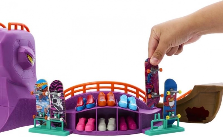 Уникален фингърборд и свалящи се обувки