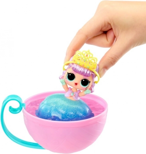 Magical color change in water