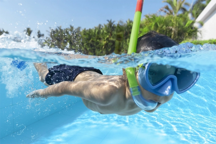 Безопасен шнорхел за деца