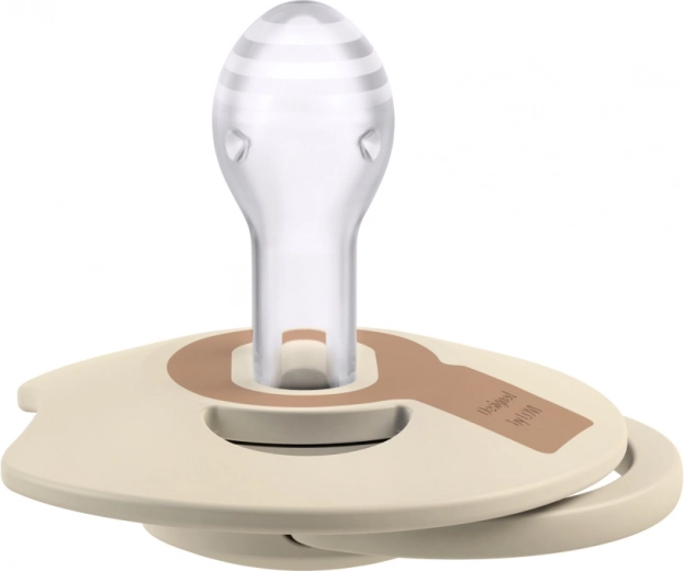 Ergonomic shield with ventilation