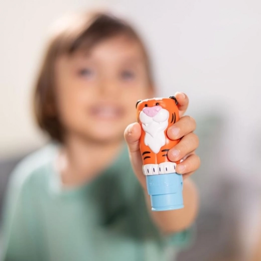 Дозатор, който улеснява залепването