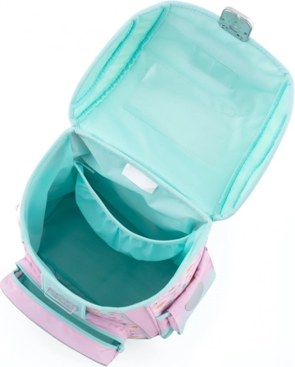 Просторен и организиран интериор