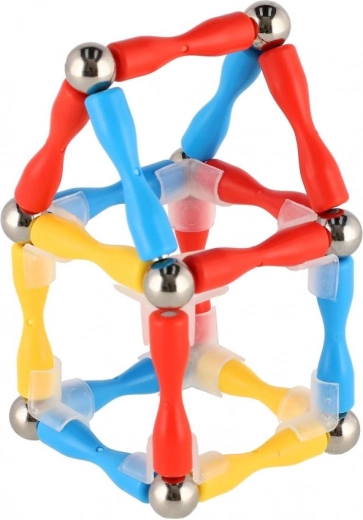 Effortless magnetic connection