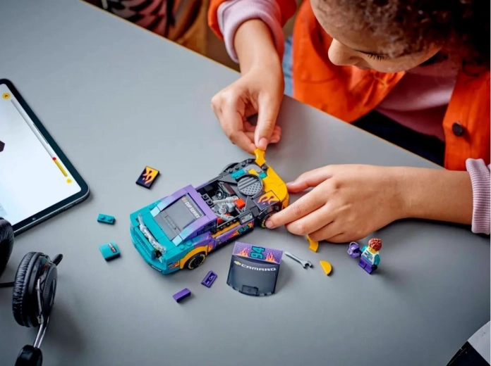 Прецизен интериор за динамична игра