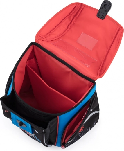 Пълен училищен комплект