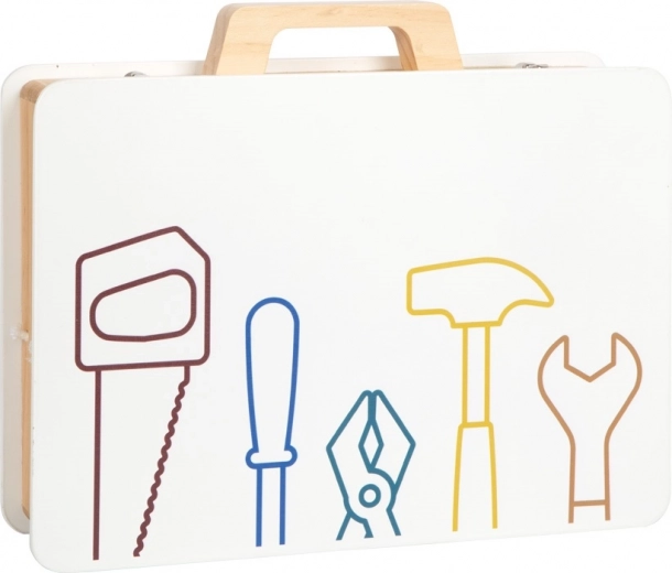 Всичко подредено в здрав дървен куфар