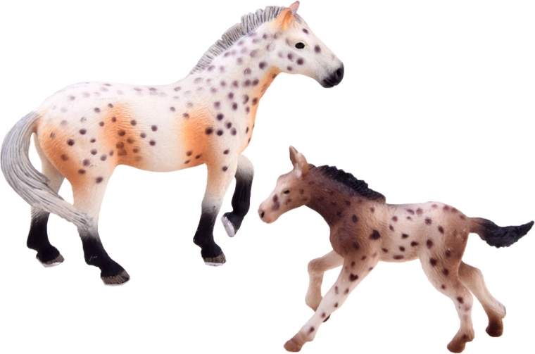 Реалистични фигурки на кобила и жребче