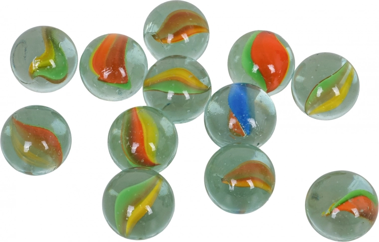 Богат комплект аксесоари, включително 12 топчета