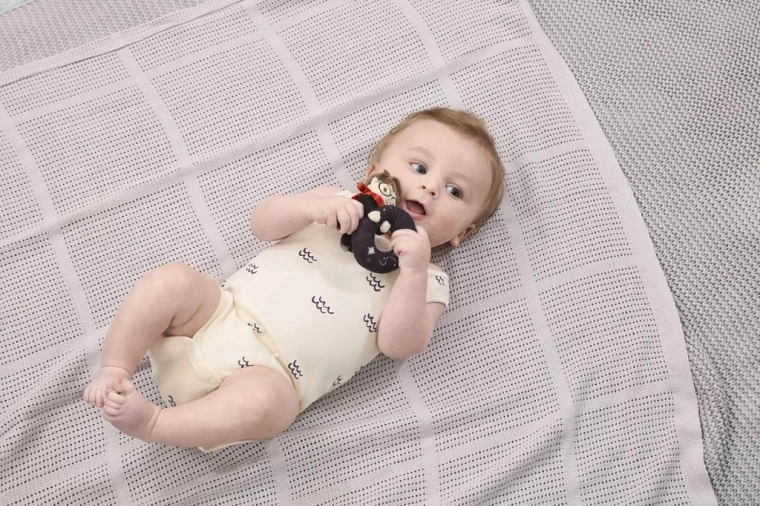 Мек и безопасен плюш от раждането