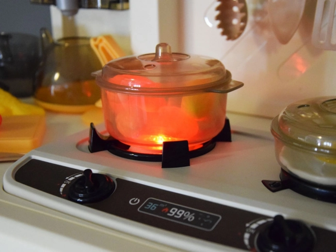 Steaming hob with light and sound