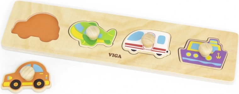 Teaches recognition of vehicles