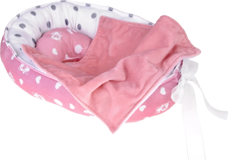 Меко гнездо с възглавничка и одеялце