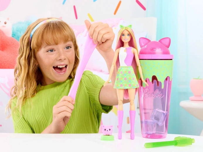 Чашка, пълна с изненади и ароматен слайм