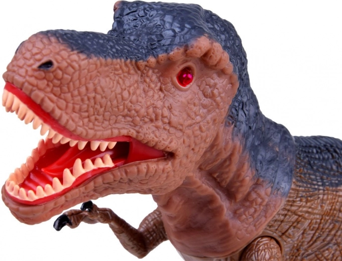 Movable head and opening jaws