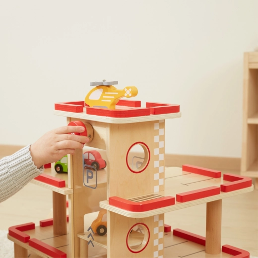 Ръчен асансьор с манивела