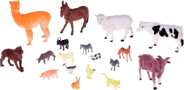 Богат комплект от животни и аксесоари