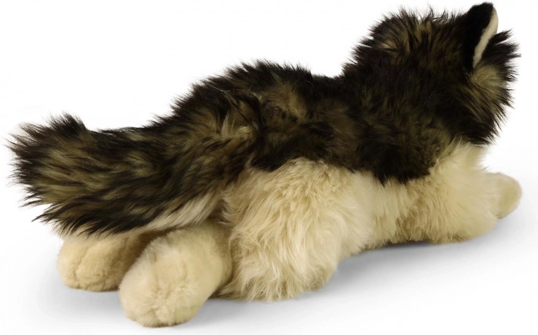 Soft and realistic cuddle friend