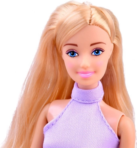 Кукла, готова за стилно забавление