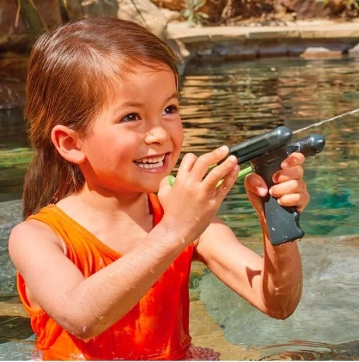 Water play with sprayer