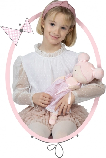 Радост от играта у дома и в движение