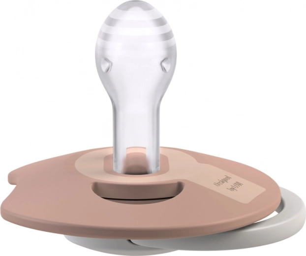 Dynamic silicone tip supporting breastfeeding