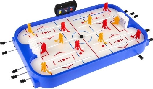 Автентично хокейно действие на масата