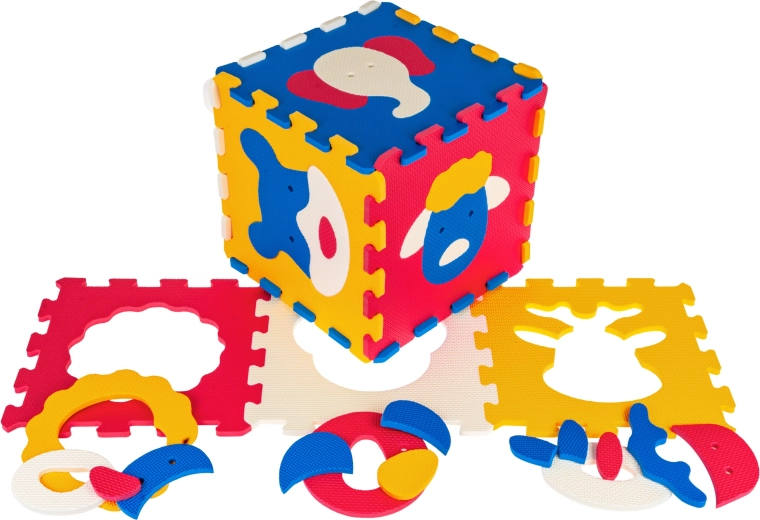 Removable animals and 3D building