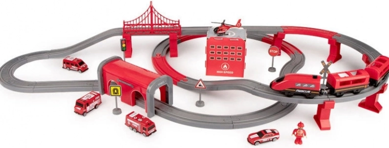 Електрически локомотив и дълга писта