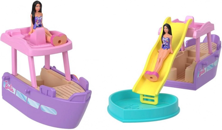 Лодка, която се превръща във воден парк