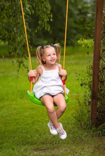 Регулируема височина за перфектно люлеене