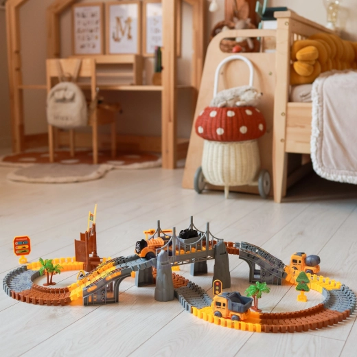 Богати аксесоари за реалистична игра