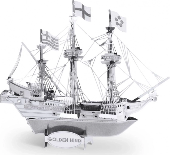 Реалистична миниатюра на кораба Golden Hind