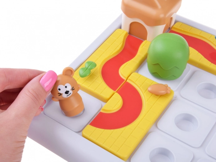 Два отделни маршрута за мишката и котката