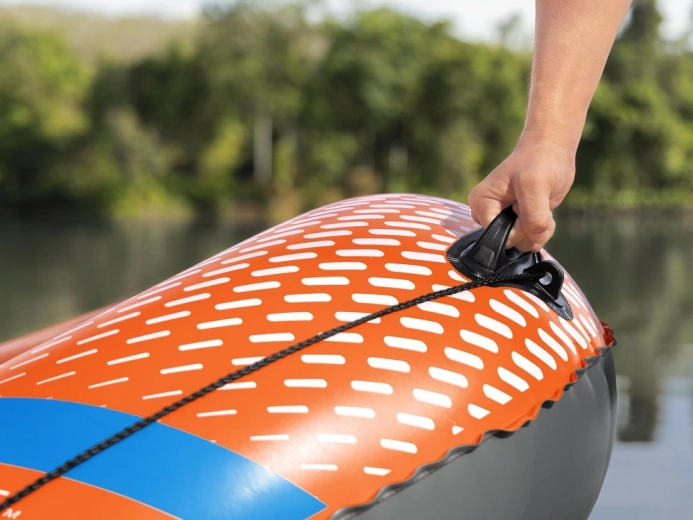 Сигурно управление и умни детайли