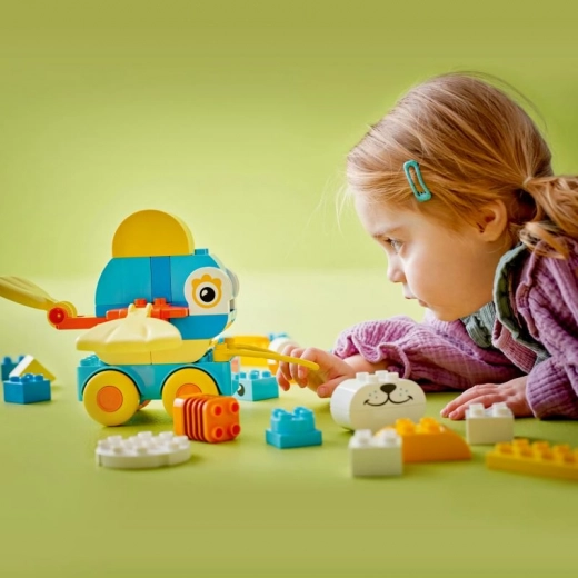 Големи DUPLO елементи за малки ръчички