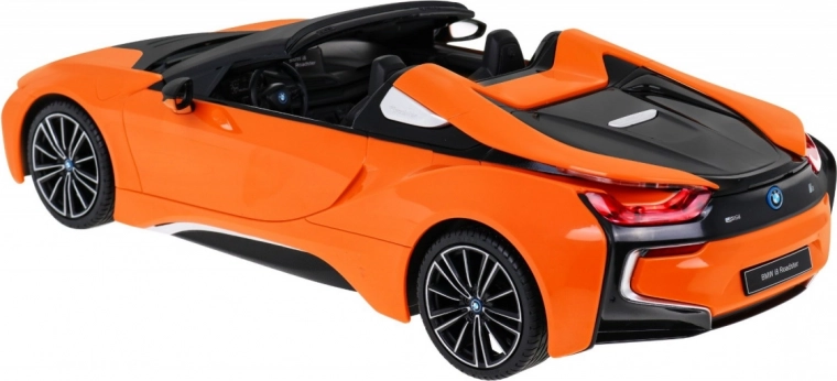 Вярна реплика на BMW i8 Roadster