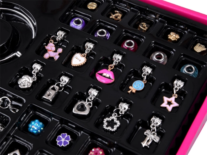 Разнообразни компоненти и висулки