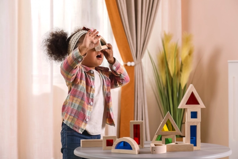 Безопасна дървена изработка за малки ръце