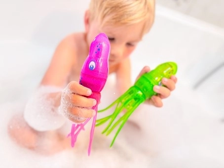 Интерактивно плуване