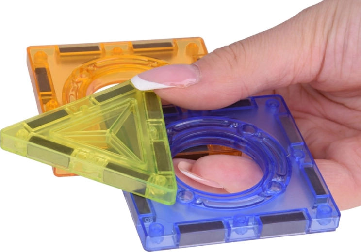 Прозрачни форми за креативни комбинации