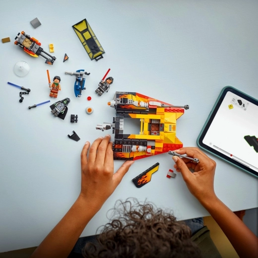 Умно строене с LEGO Builder