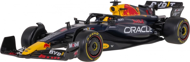Realistic RB19 detailing