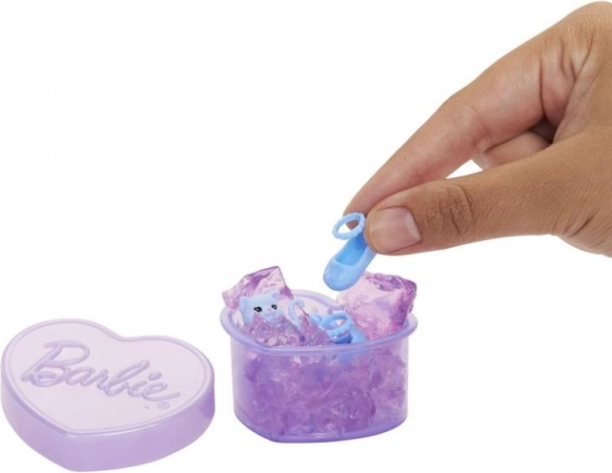 Slime jelly with hidden accessories