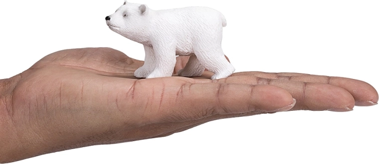 Compact size for small hands