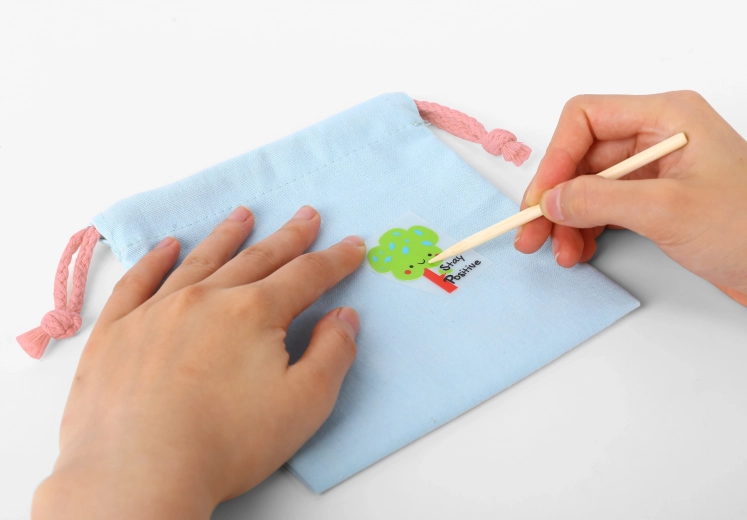 Лесно приложение без лепило и ножици