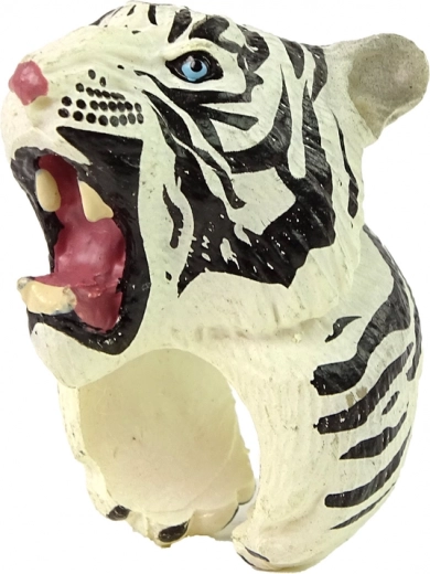 Реалистичен дизайн на бял тигър